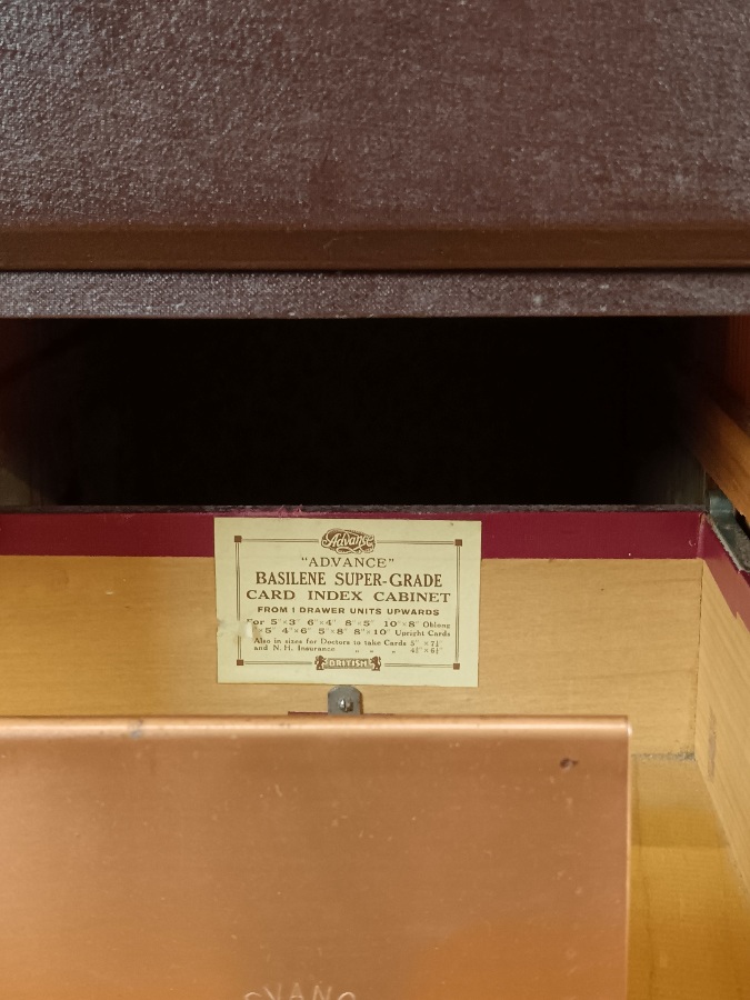 Pair stackabe Filing cabinets (21).jpg